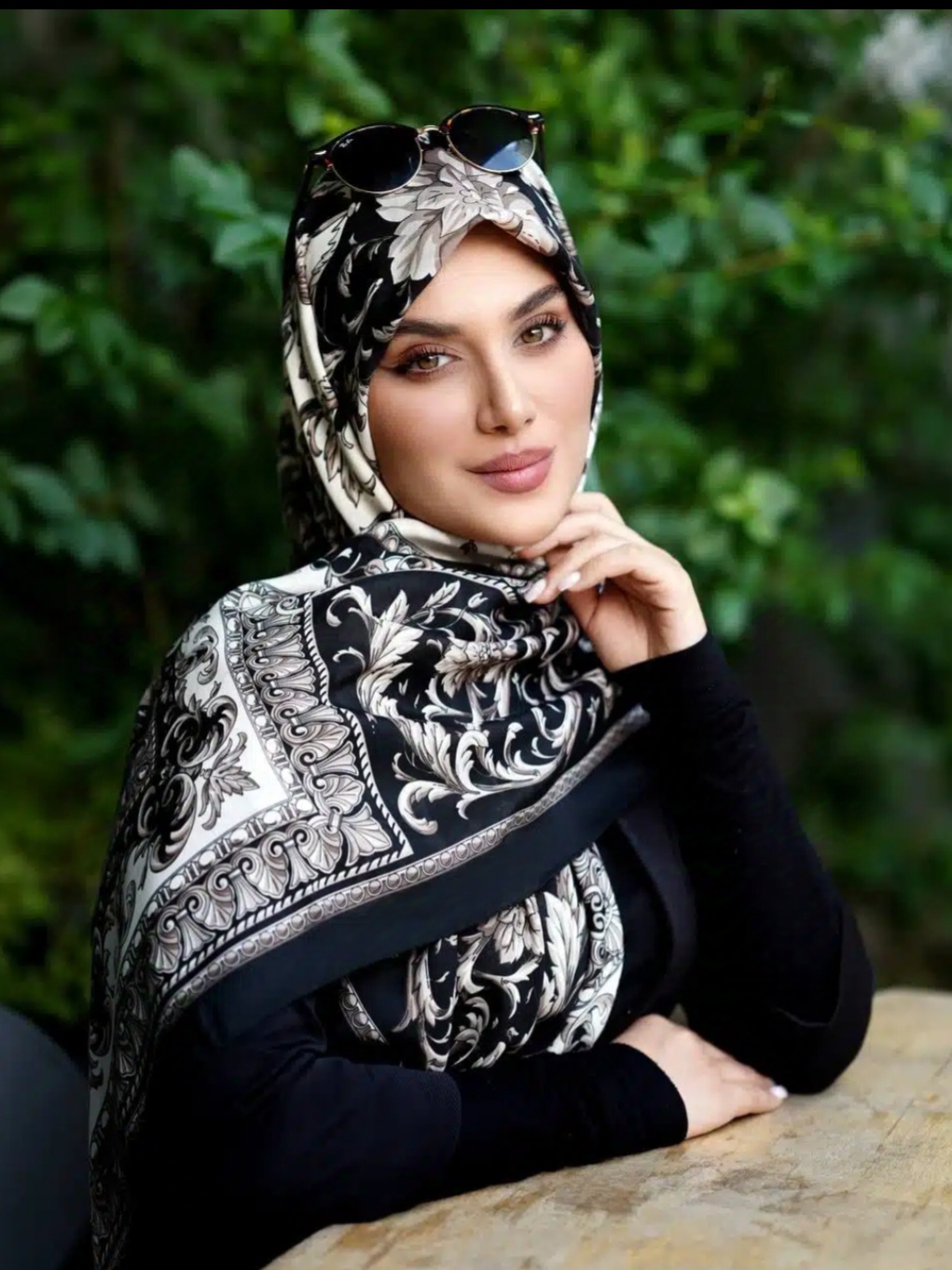 روسری نخی وال ترک ۱۴۰ قواره حدود140